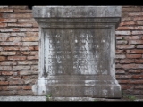 01251 ostia - regio ii - insula i - caserma dei vigili (ii,v,1-2) - caesareum - altar - marcus arelius (162 ad) - 2014.jpg